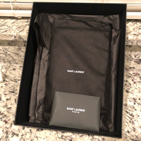 YSL yves saint laurent grain de poudre chevron bill pouche senape w/box. Yellow - Picture 11 of 12